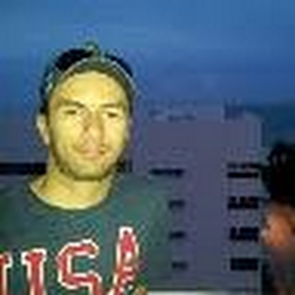 Meet your Posher, Carlos - Picture 1 of 1